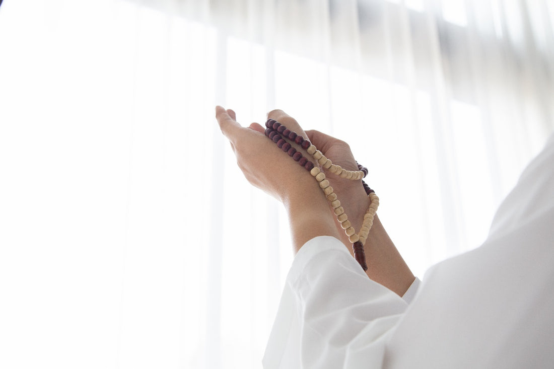 5 Apps for Islamic Prayer Times and Tasbeeh Tracking